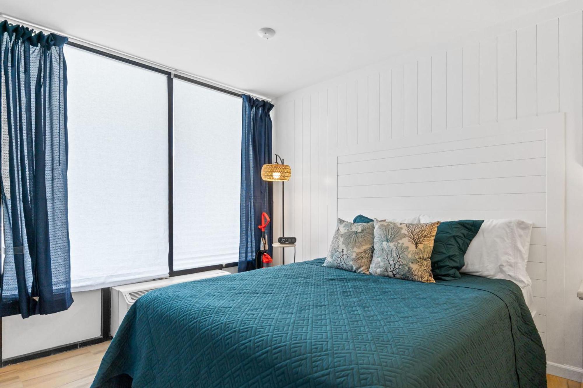 Cozy 1-Bedroom Condo With Pool Access In โอเชียนไอเอิลบีช ภายนอก รูปภาพ